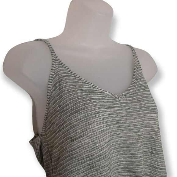 United Colors of Benetton Linen Blend Striped Tank - Picture 3 of 5